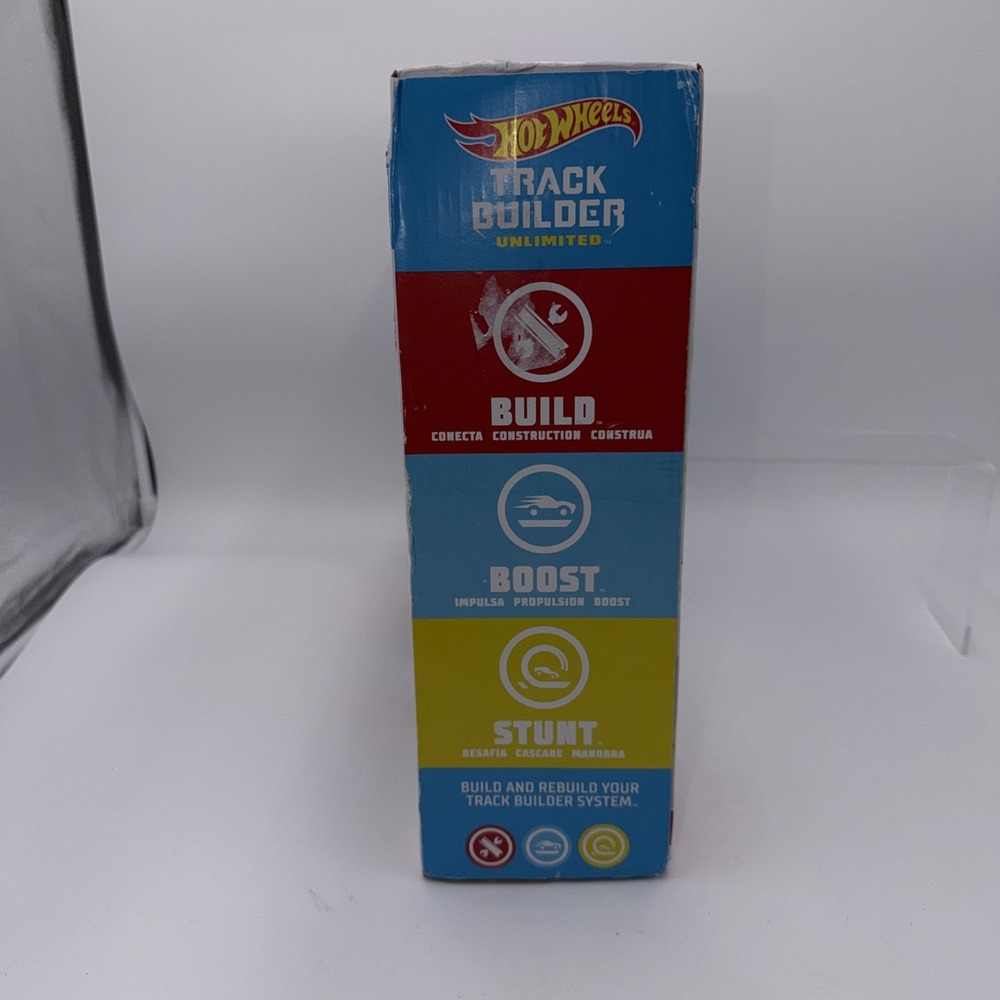 Hot Wheels Track Builder Unlimited Corkscrew Twist Kit Race Track 2022 Car Toy - Picture 2 of 8